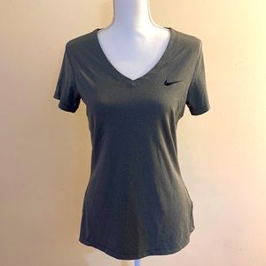 Nike pro large t shirt grey!